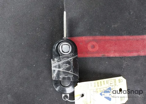 2015 Fiat 500 Abarth z USA, uszkodzony, nr VIN 3C3CFFFH7FT568192